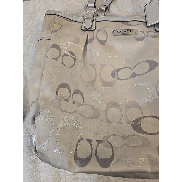 Coach Gallery Optic Silver Metalic Signature Tote Shoulder Handbag - Picture 2 of 12
